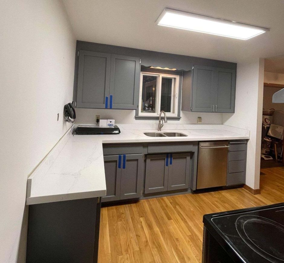  Seattle Cabinet Painting Experts