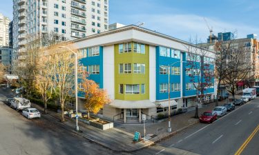 A Spring Checklist for Evaluating Commercial Painting Vendors
